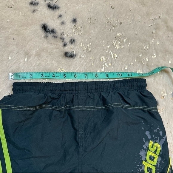 ADIDAS Boy’s Youth Green Swim Trunks Size Small - Picture 4 of 9
